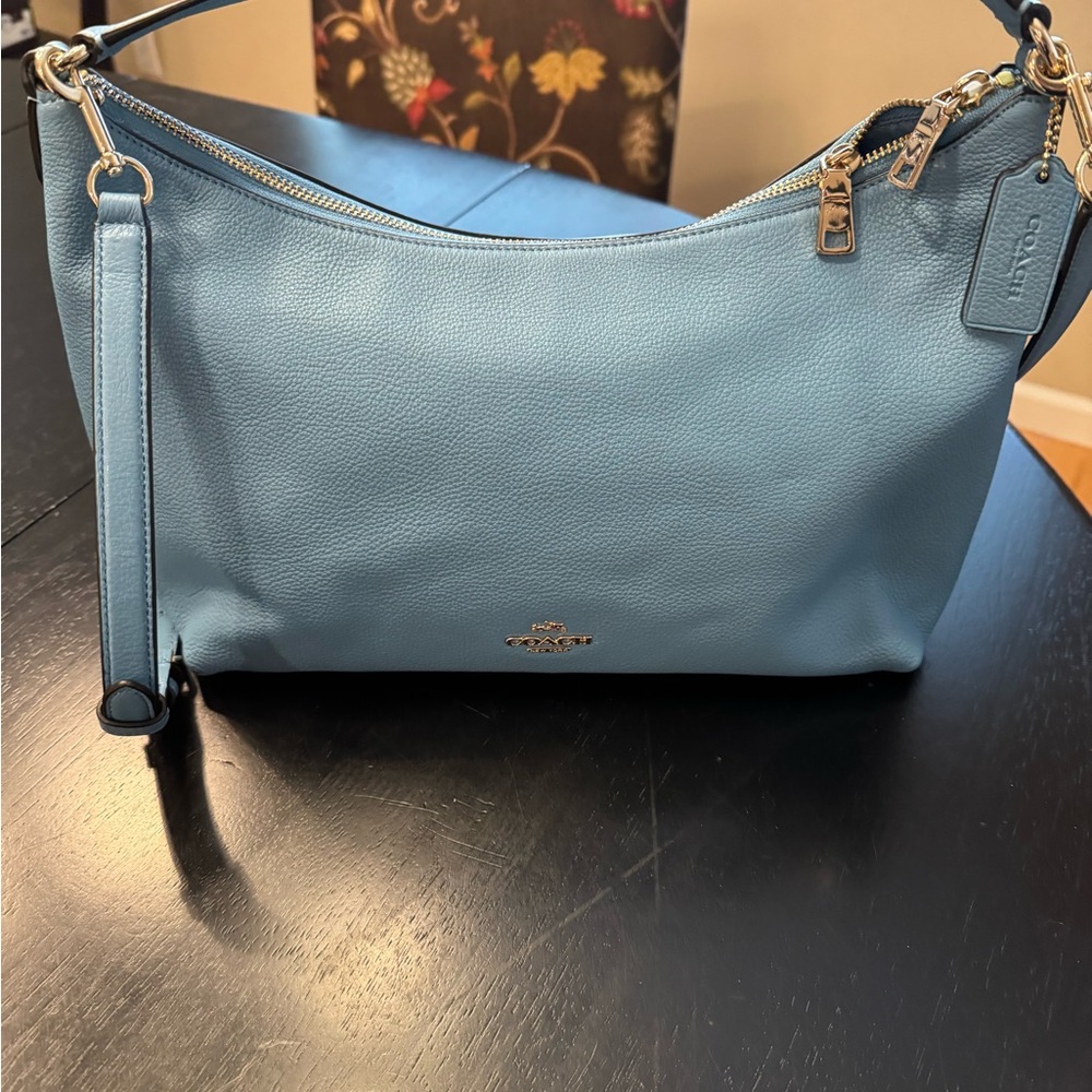 COACH Laurel Shoulder Bag Cornflower CR148